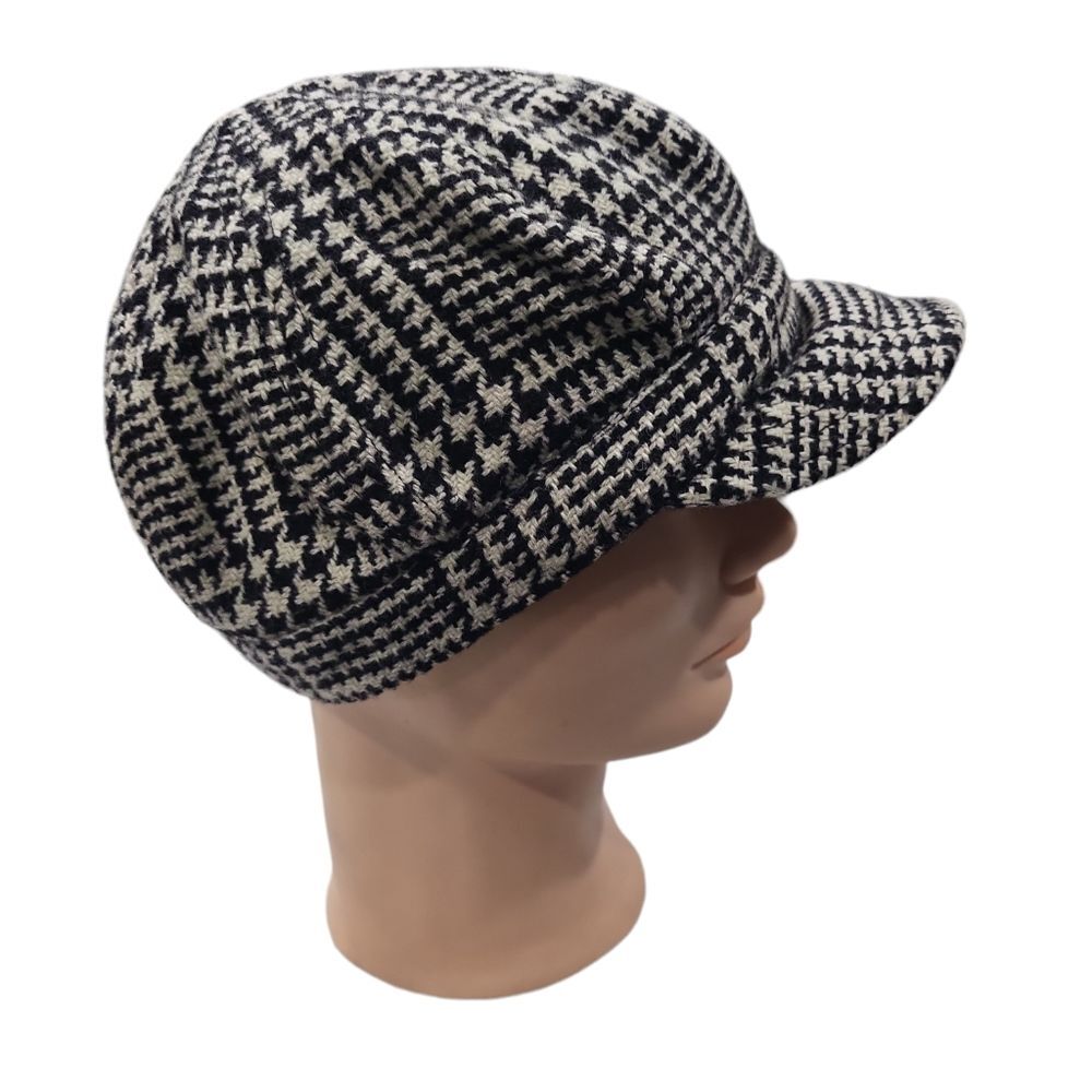 GUC wool blend women's plaid newsboy hat black & white